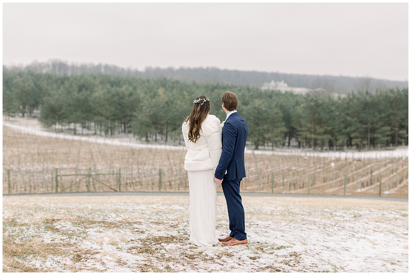Candice Adelle Photography Blue Valley Winery Winter Wedding_0065.jpg